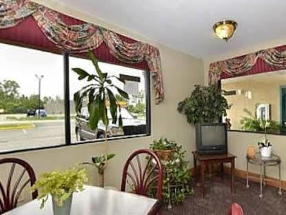 Super 8 By Wyndham Moss Point Μοτέλ Εξωτερικό φωτογραφία